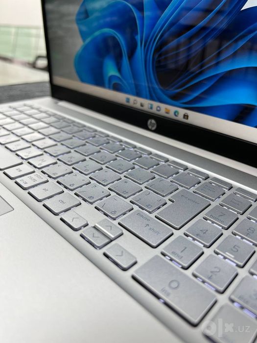 HP pavilion 15  5700