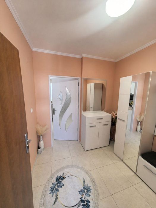 Дава се под наем Тристаен апартамент в Несебър - 80 кв.м за 498.27 € - Снимка #4