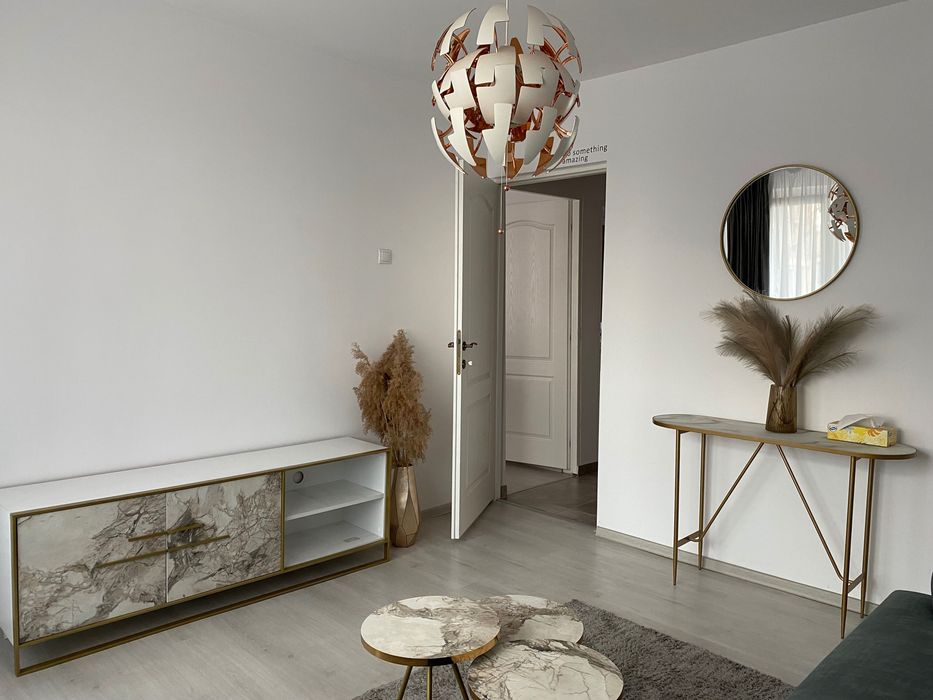 Apartament de inchiriat 2 camere METROU EROII REVOLUTIEI