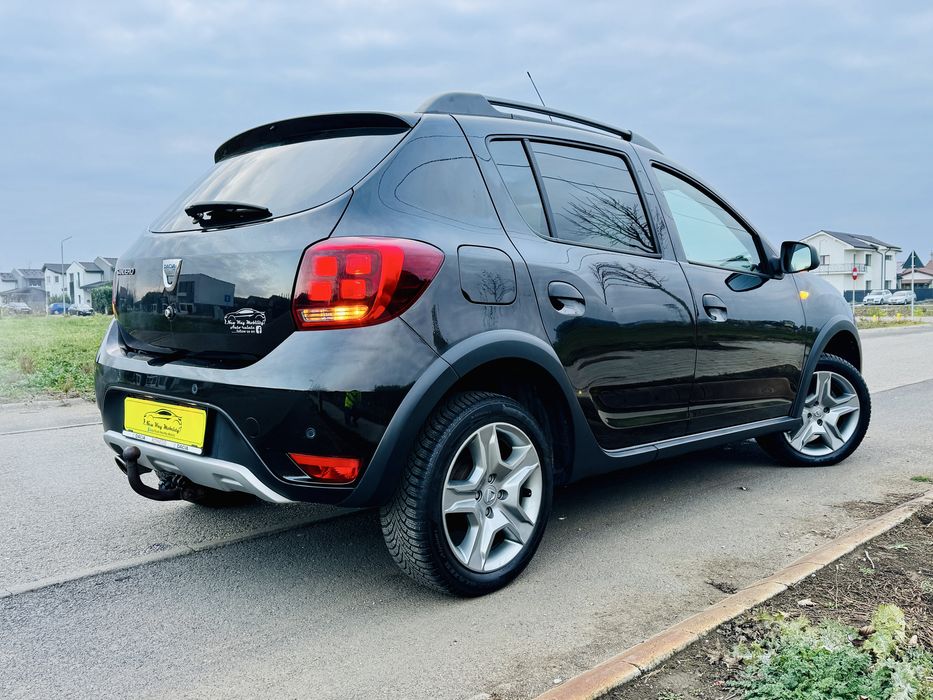 Dacia Sandero Stepway 2018, 0.9 TCe 90 cp, 104.000 km, navigație !