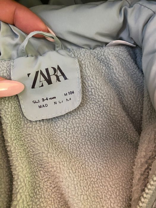 Продавам употребявани детски дрехи в отлично състояние Zara/h&m/Disney