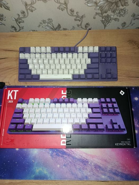Red Square Keyrox klaviatura & hyperx mishka