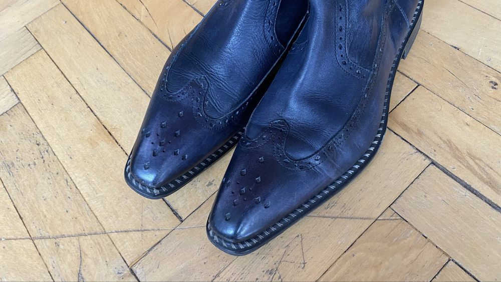 Лот мъжки обувки боти