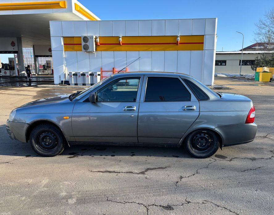 Машина сатылады приора