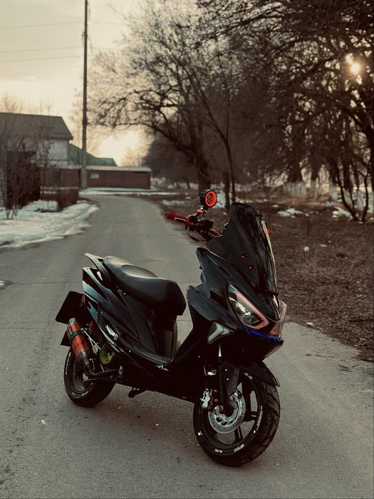 Мопед макси в идеалеее на учете