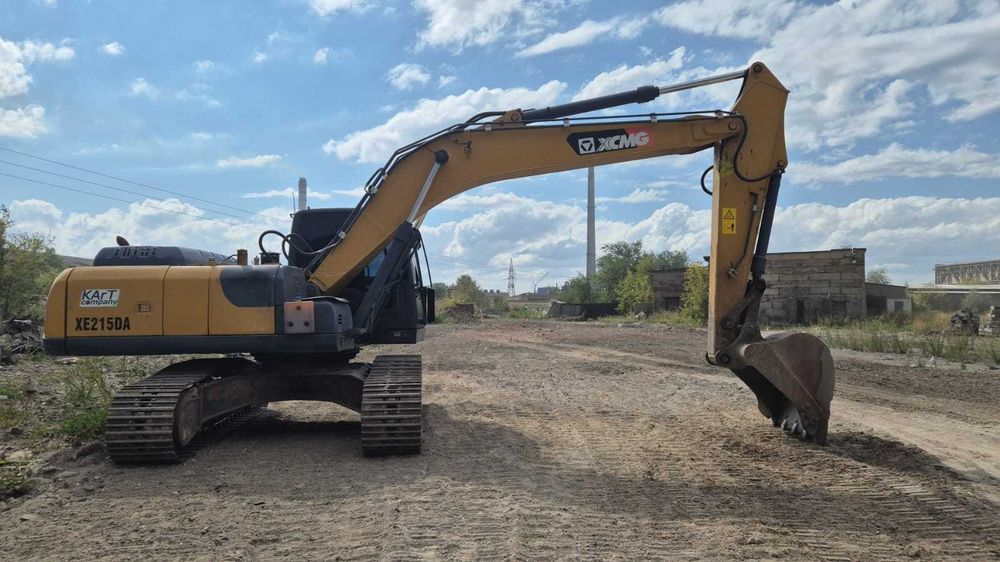 Продам Экскаватор XCMG XE 215 D