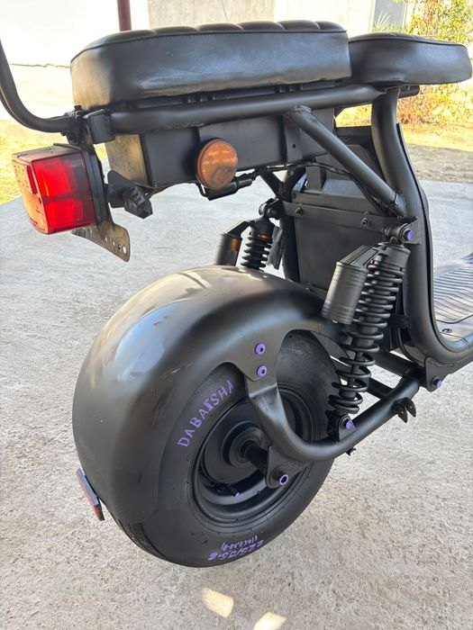 Vând Scuter Tip Harley
