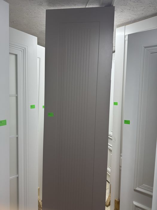 Продается межком. дверь