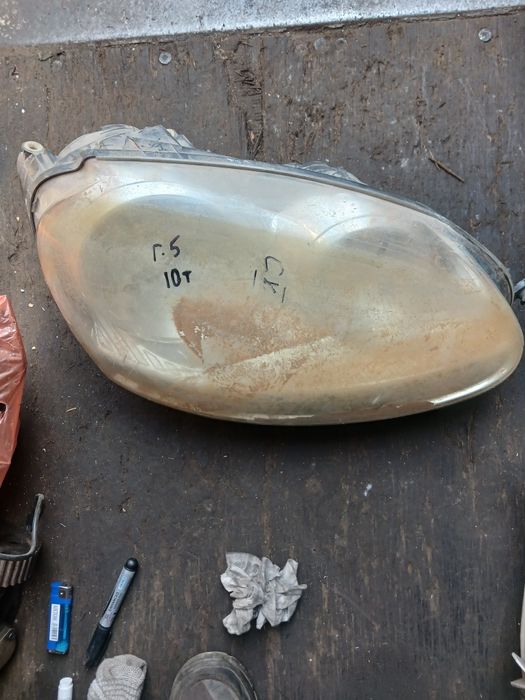 Фара Фольксваген Гольф5 правая в оригинале привозная