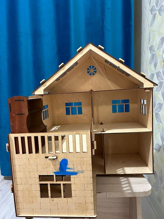 Продаю Кукольный домик