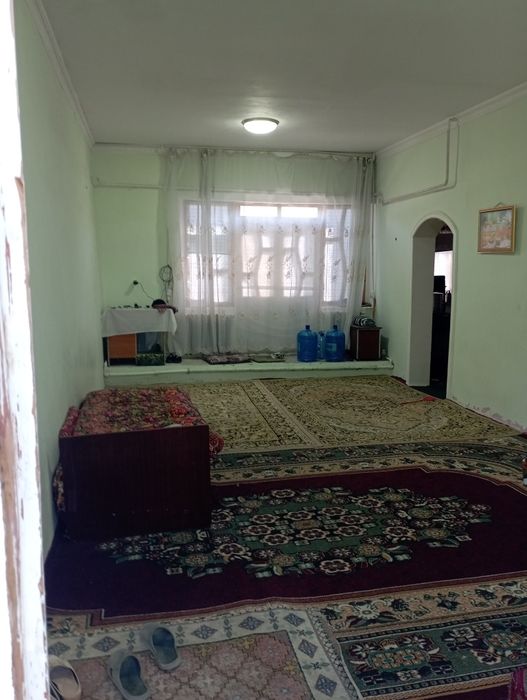 Навои шахарда Дача сотилади Буюмлари Билан бирга