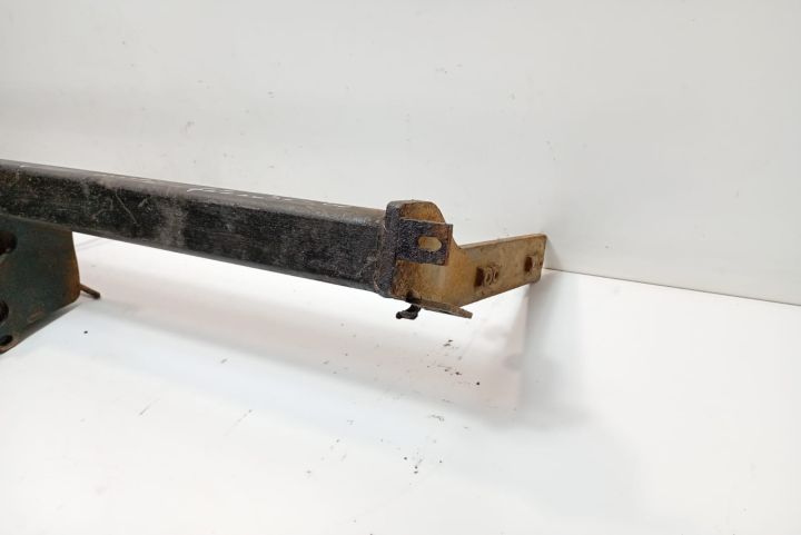 Carlig remorca Volkswagen VW Passat B5