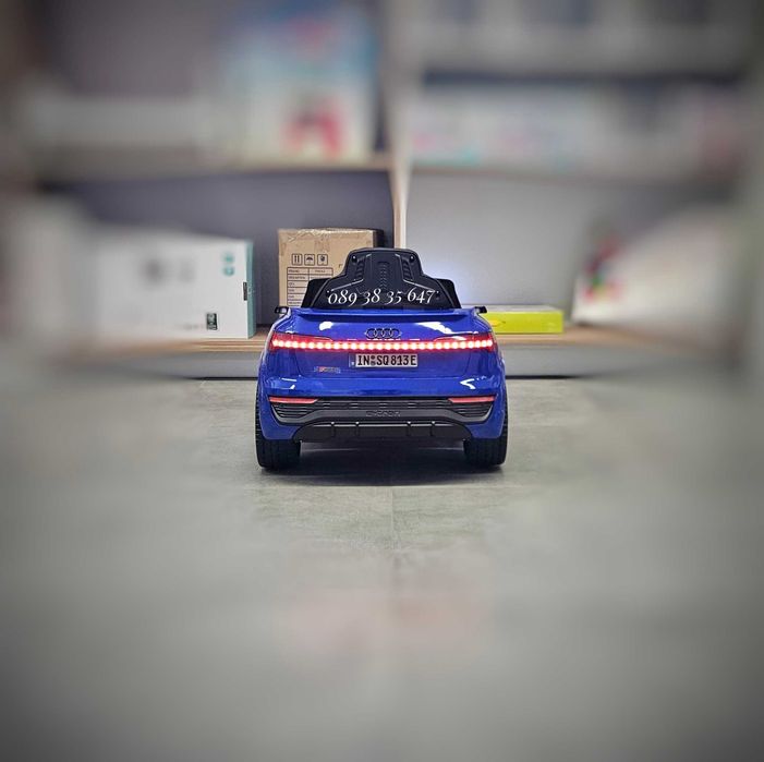 ПРОМОЦИЯ!НОВО!Акумулаторен джип Audi SQ8 BLUE с 12V батерия,EVA гуми