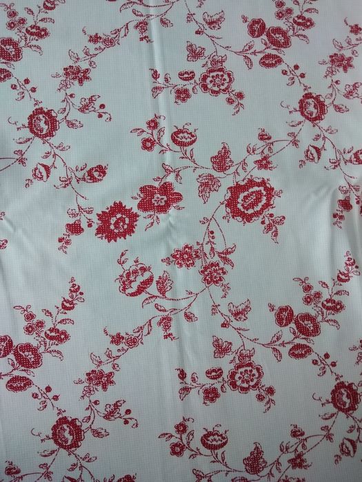 Скатерти импортные новые 100%х/б+настольные дорожки х/б 35*130 см ИКЕА