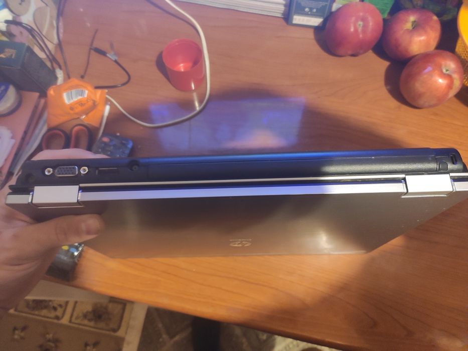 Laptop de vânzare HP cu încărcător ORIGINAL