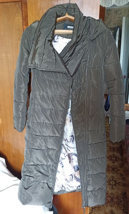 Куртки, пуховики р-р 44, 46