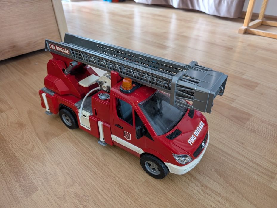 masina pompieri Bruder Mercedes-Benz
