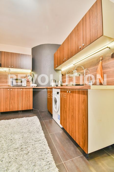 Дава се под наем Двустаен апартамент в София, Център - 80 кв.м за 750 € - Снимка #4