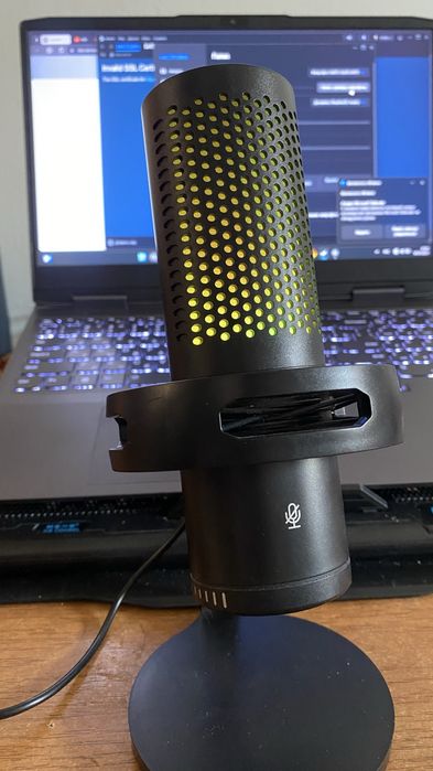 Продаю микрафон yanmai gm7