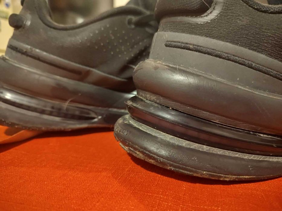 Nike AirMax 42ри номер