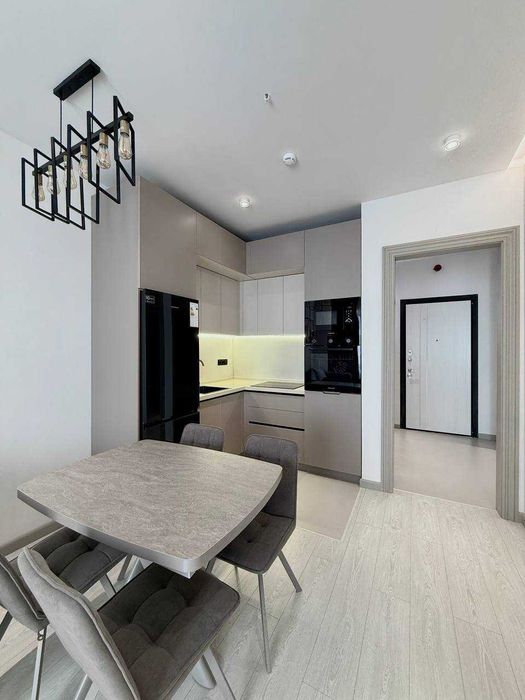 Срочна сдается 2 ком квартира в Чиланзар 5 квартал орен Метро Новза