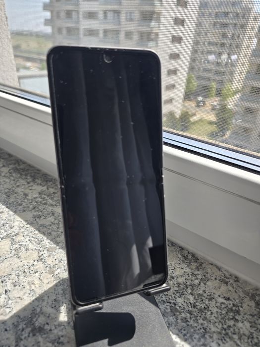 Samsung Z Flip6 defect
