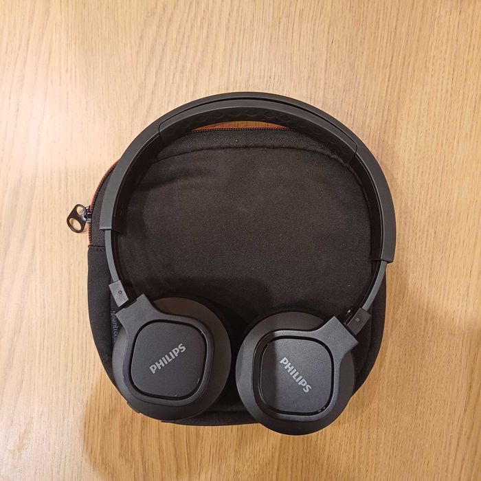 Casti bluetooth  over-ear Philips