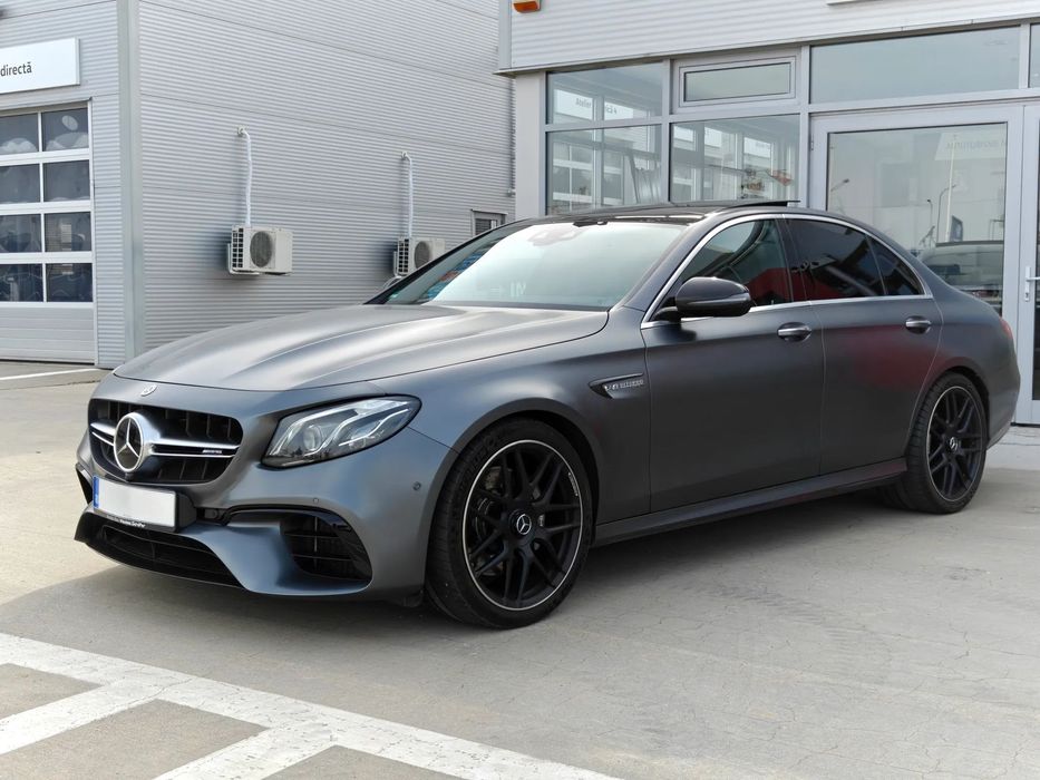 Mercedes-Benz E Mercedes Benz -AMG E 63 4MATIC - Limuzina