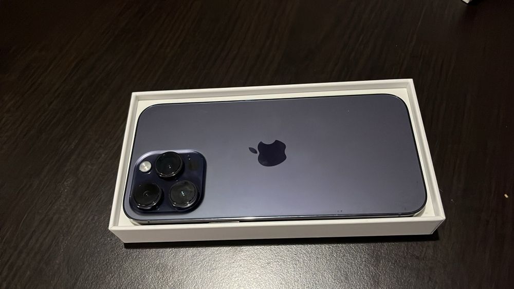 Vând iphone 14 pro max 256 gb 100% baterie