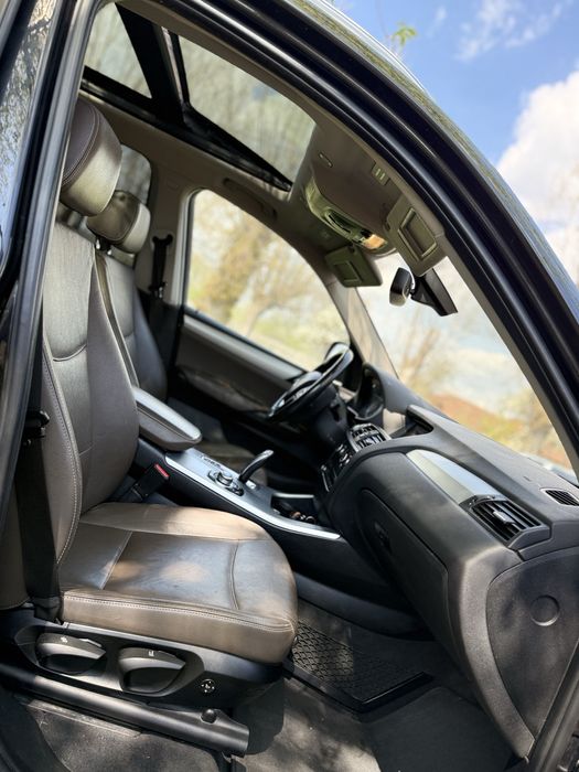 Bmw x3 f25 an 2012 motor 2.0/184cp tractiune xdrive cutie automata, panoramic, head up display