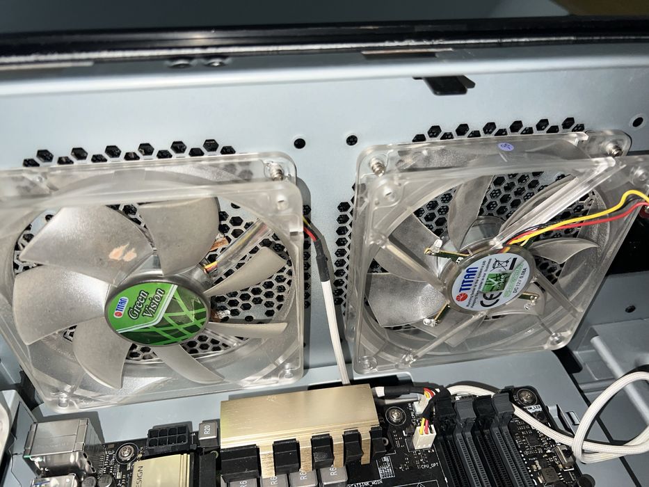 Piese Pc / placi baza / procesoare / surse/ Hdd