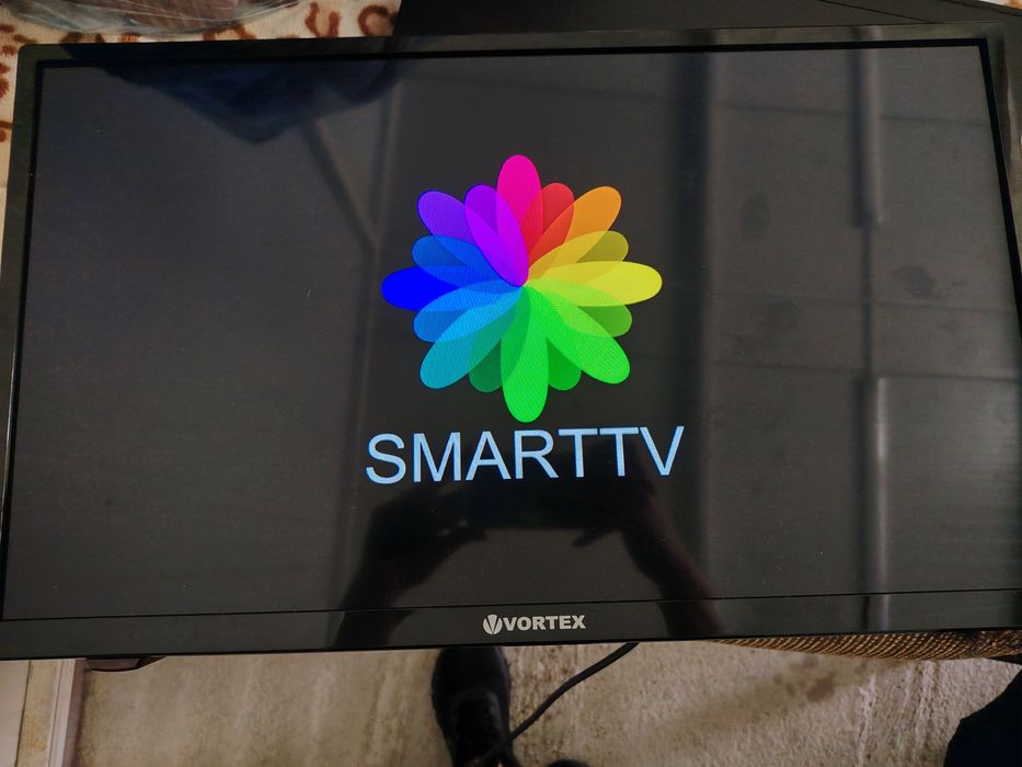 Smart TV Vortex 24"