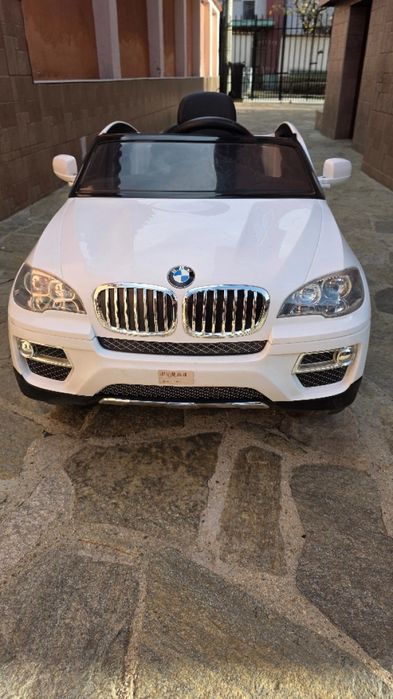 Акумулаторен джип BMW X6 JJ258 Moni, бял