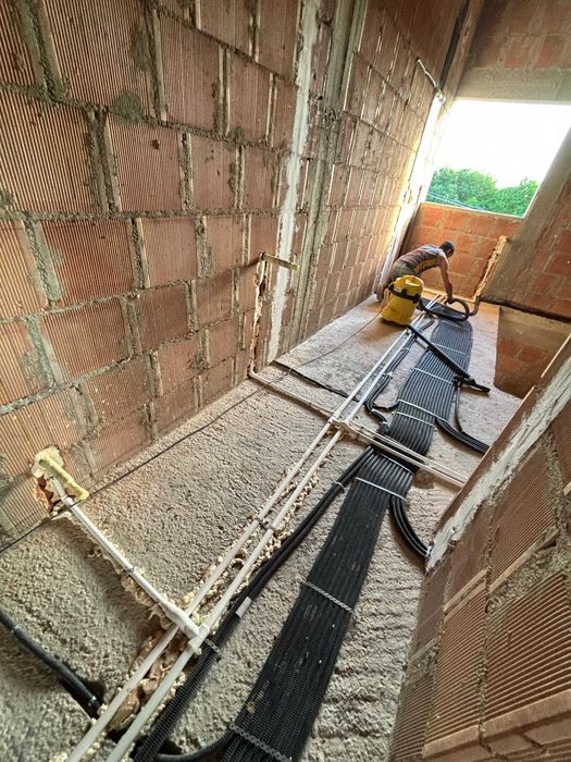 Electrician Autorizat ANRE - Intervenții Rapide și Verificări PRAM