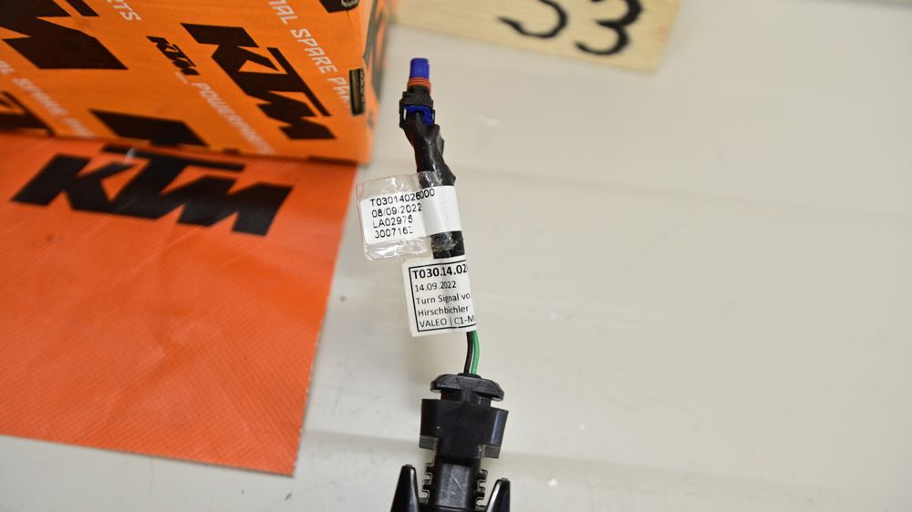 KTM 1390 Super Adventure S / Super Duke R / EVO Semnalizare fata