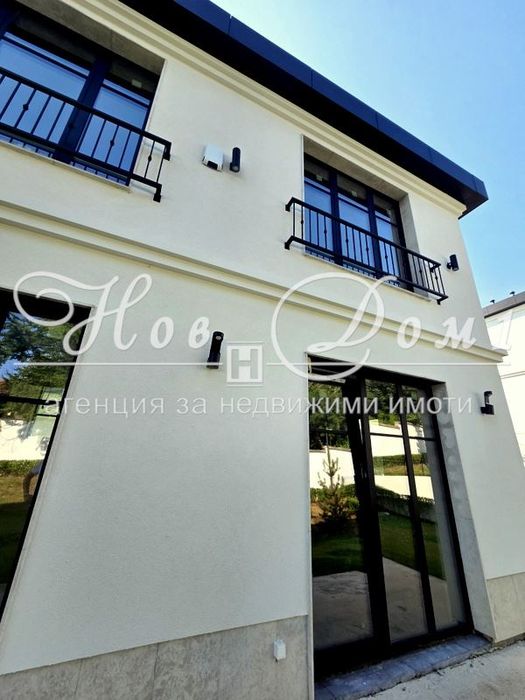 Къща в София-Симеоново площ 497 цена 1560000