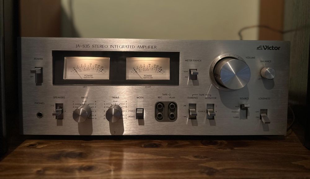 Усилитель VIСТОR JА - S 35