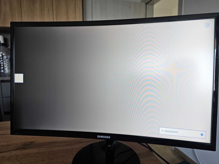 Samsung C24F390FHU | 60 Hz | Curved VA | 24 inch/60 cm | 1920x1080|FHD