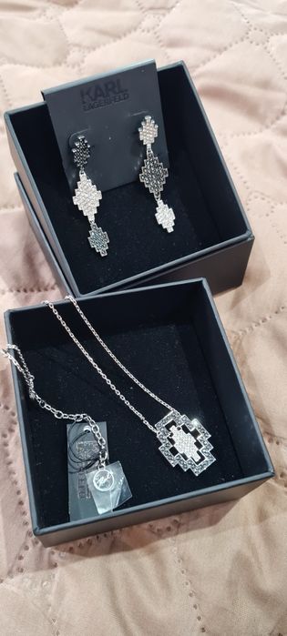 Намален! Комплект обеци и колие  KARL LAGERFELD