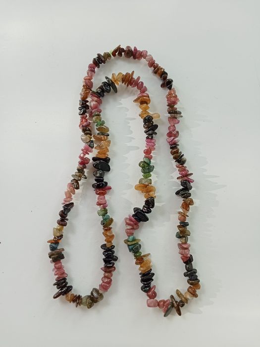 Турмалиновые бусы