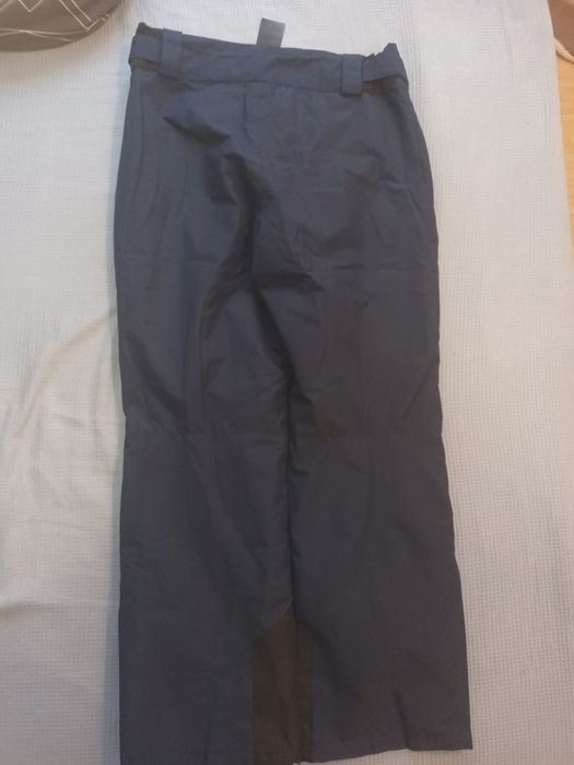 Pantaloni noi marimea 50