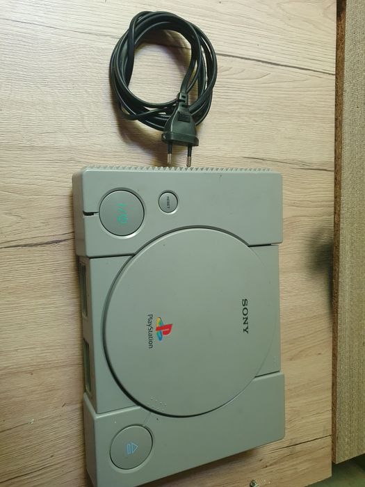 Sony Playstation 1 перфектен