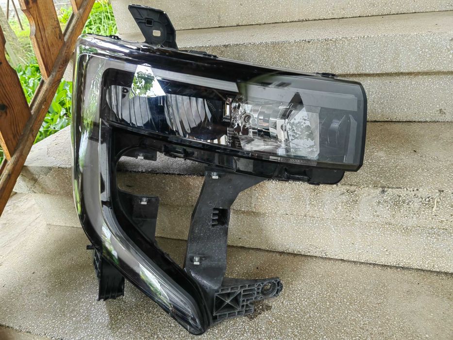 Фарове Renault Master 4 Nissan Interstar 3 LED ляв десен / Фарове Рено Мастър 24г. Оригинални