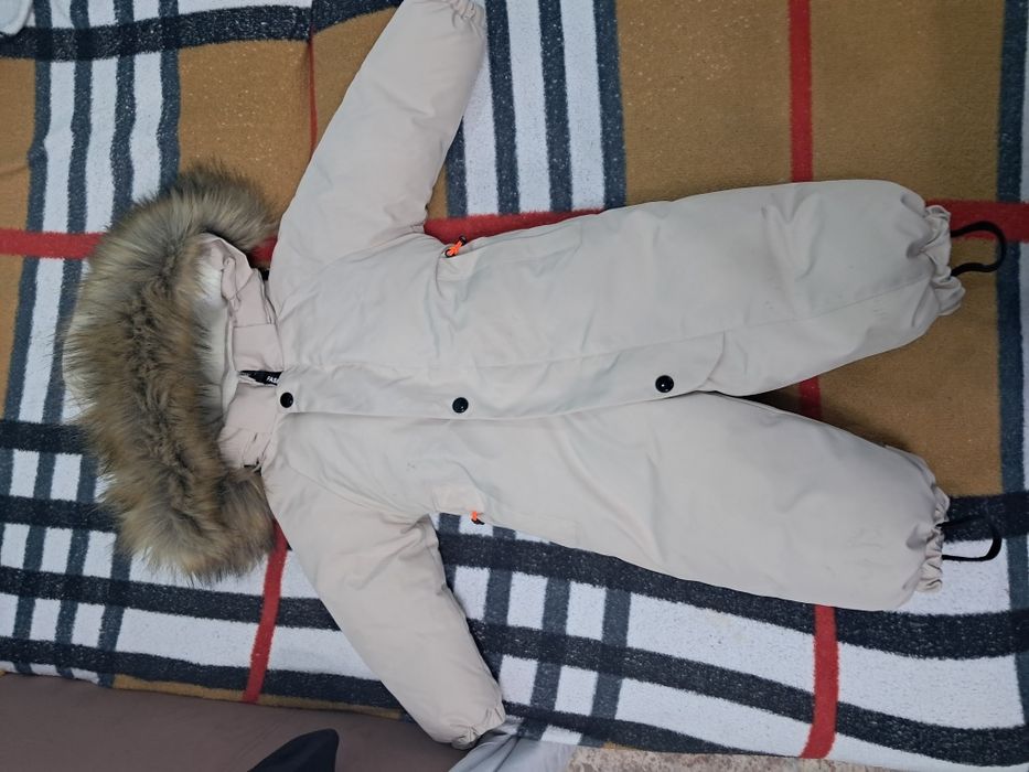 Продам комбезы на мальчика