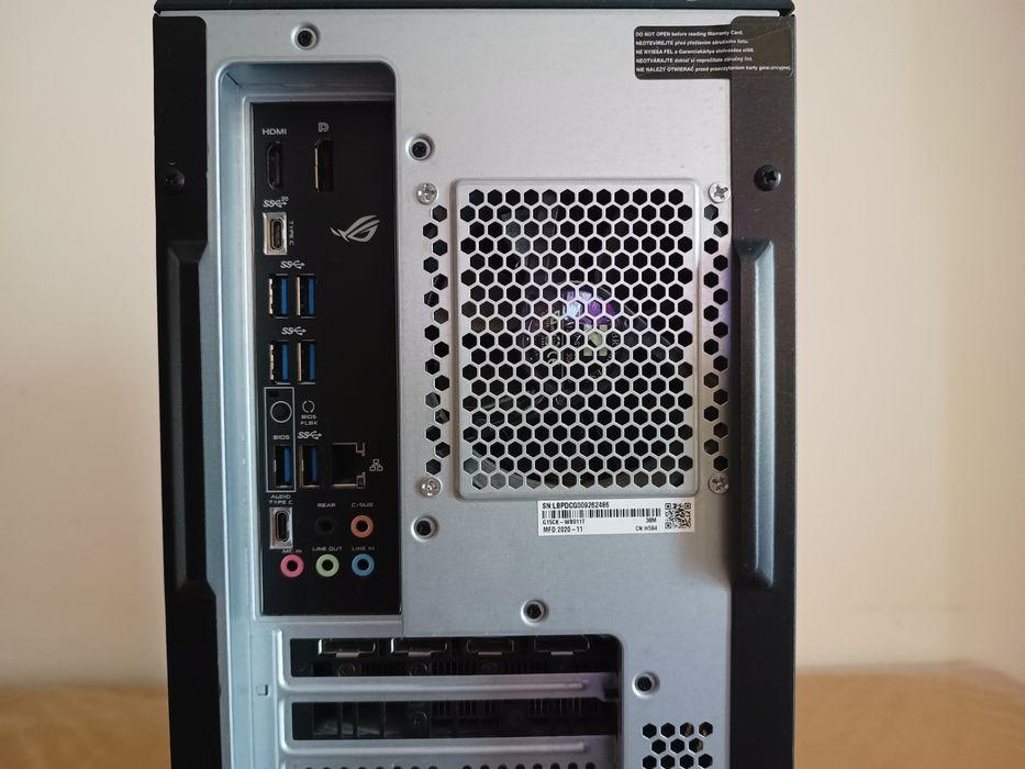 Компютър ASUS G15CK-WB011T