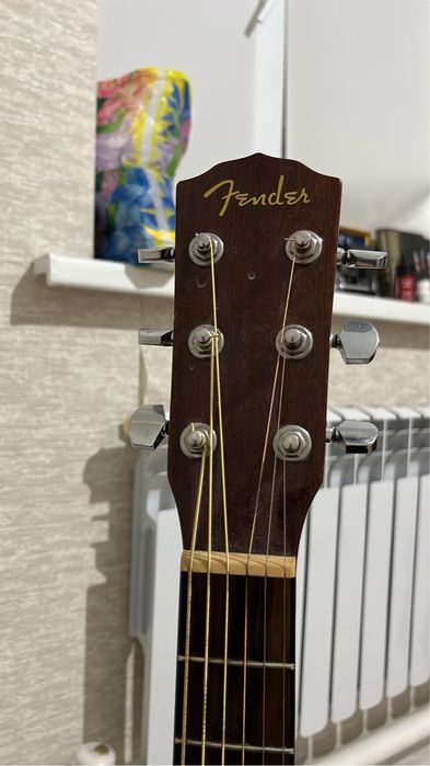 продам гитару фендер