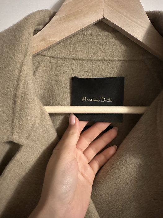 Вълнено късо палто MASSIMO DUTTI