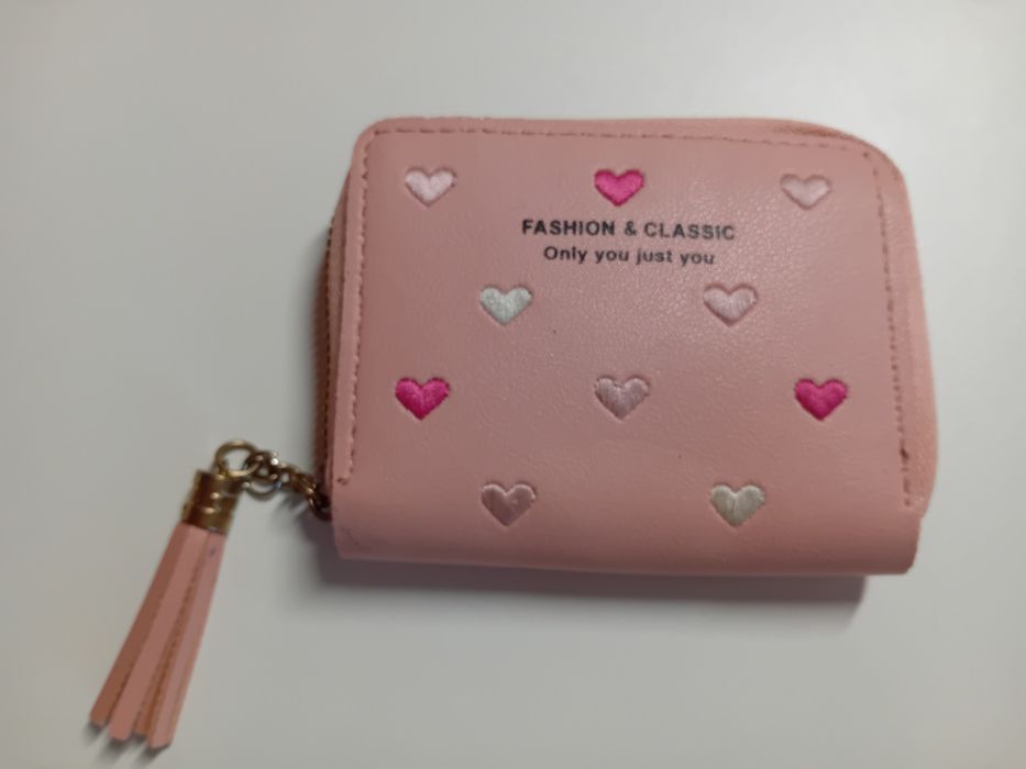 Розово протмоне.