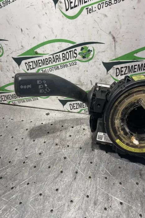 Ansamblu manete cu spira volan 8K0953568D Audi A4 2008