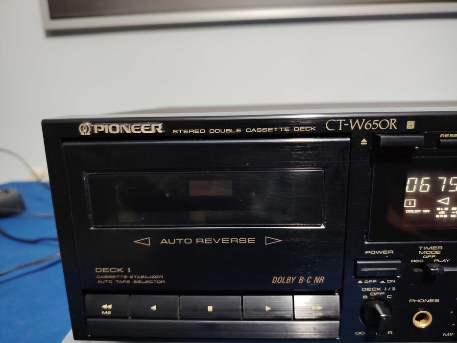 PIONEER CT-W650R deck dublu, Defect in modul play merge mai repede.